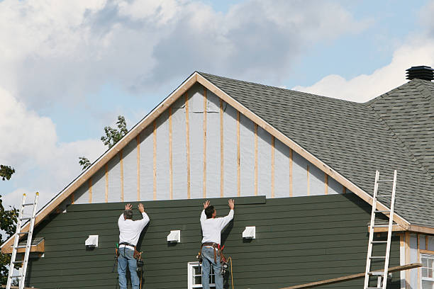 Professional Siding Contractor technician working in Clementon, NJ
